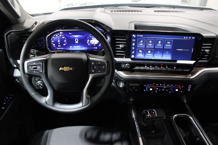 New 2026 Chevrolet Silverado 1500 LT AWD/4WD image 31