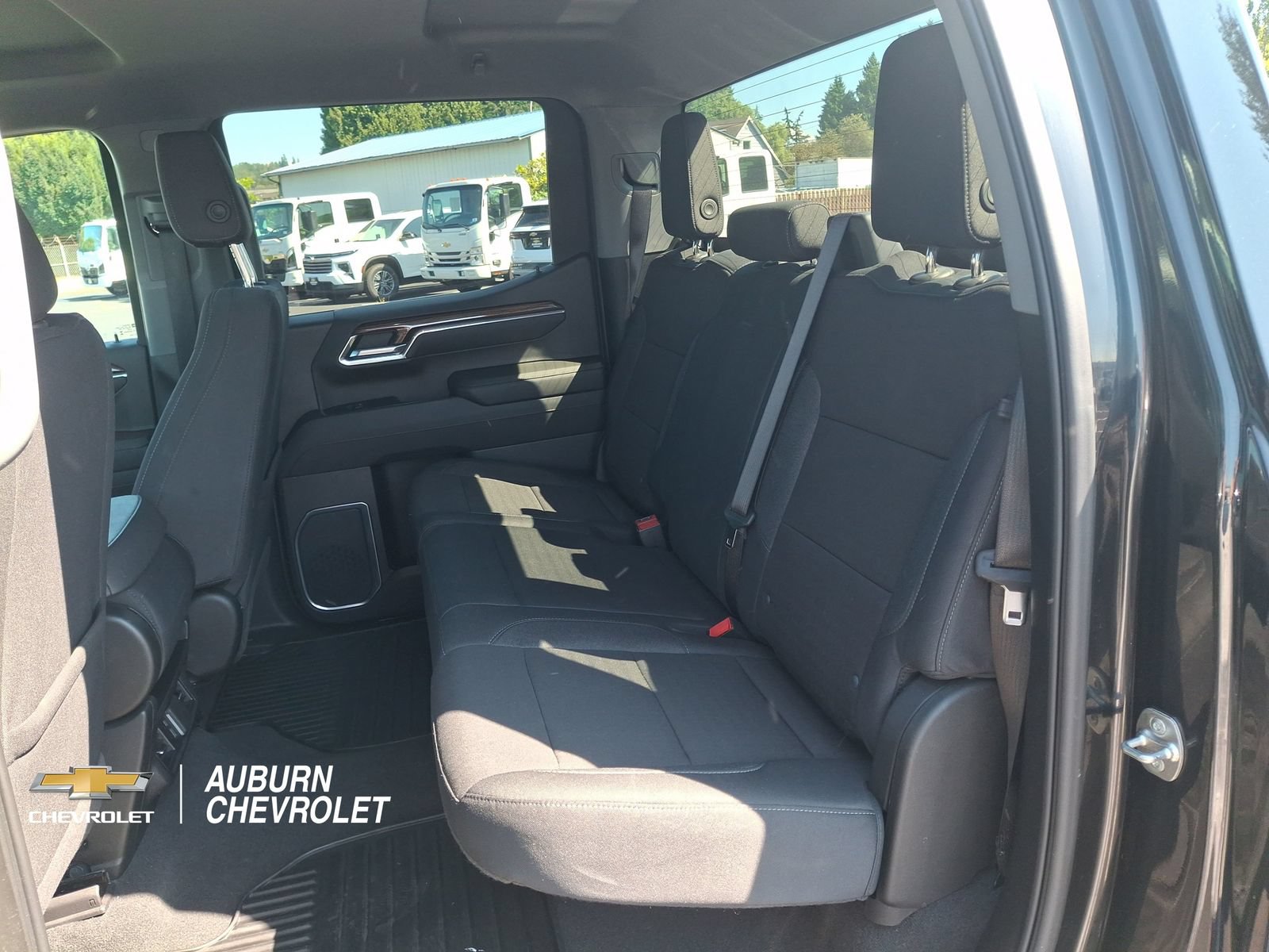 Certified 2025 Chevrolet Silverado 1500 LT AWD/4WD image 16