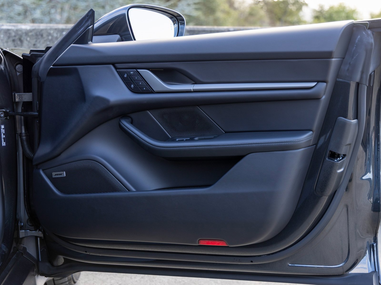 New 2025 Porsche Taycan image 49