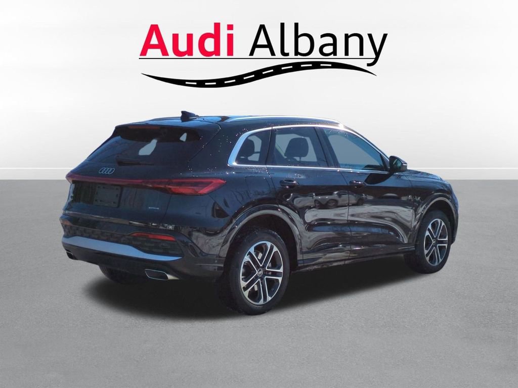 Certified 2025 Audi Q5 Premium image 6