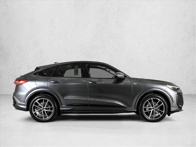 New 2026 Audi Q5 Prestige image 4