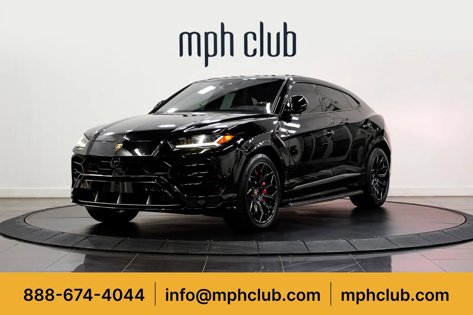 Used 2021 Lamborghini Urus image 1
