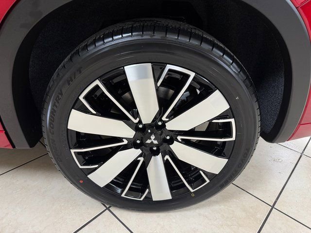 New 2026 Mitsubishi Outlander SEL image 28