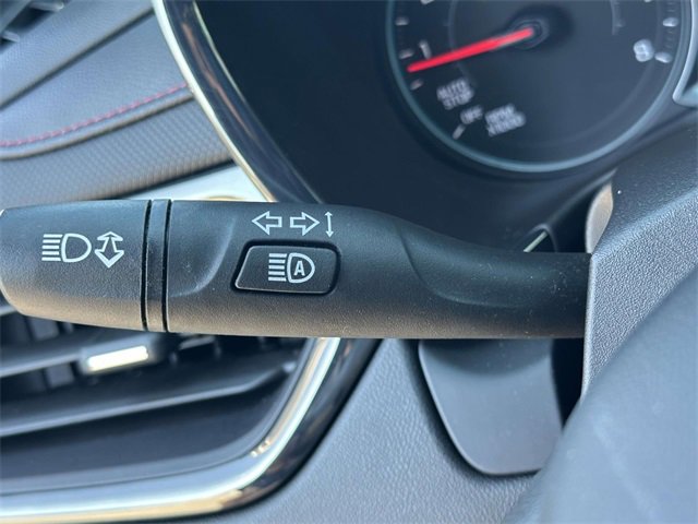 Used 2022 Chevrolet Equinox RS w/ LPO, Floor Liner Package image 34