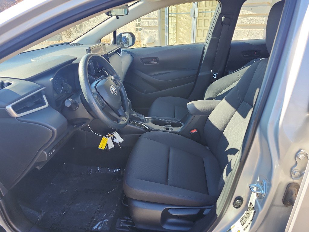 Used 2024 Toyota Corolla LE image 13