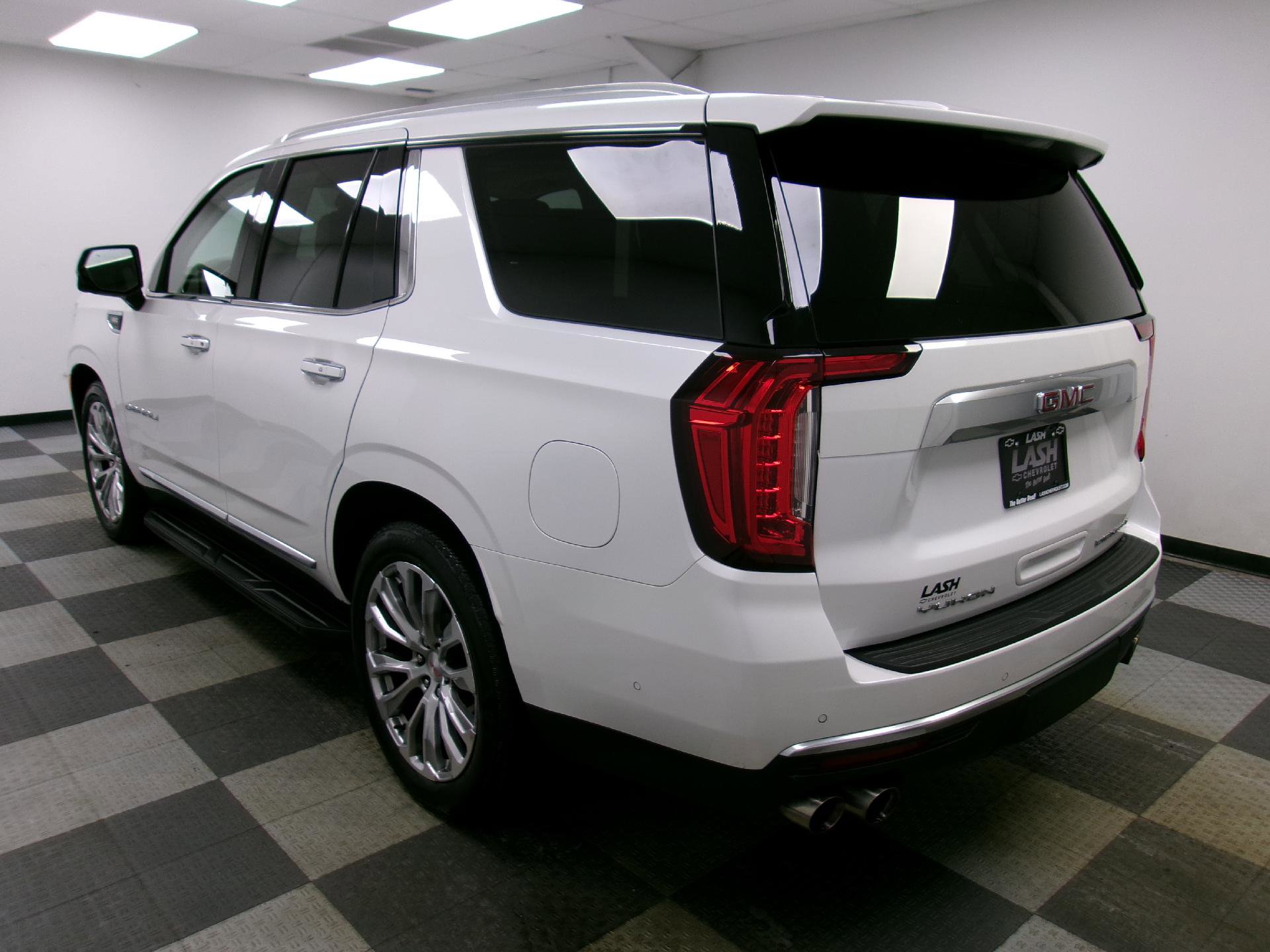 Certified 2024 GMC Yukon Denali w/ Advanced Technology Package image 2