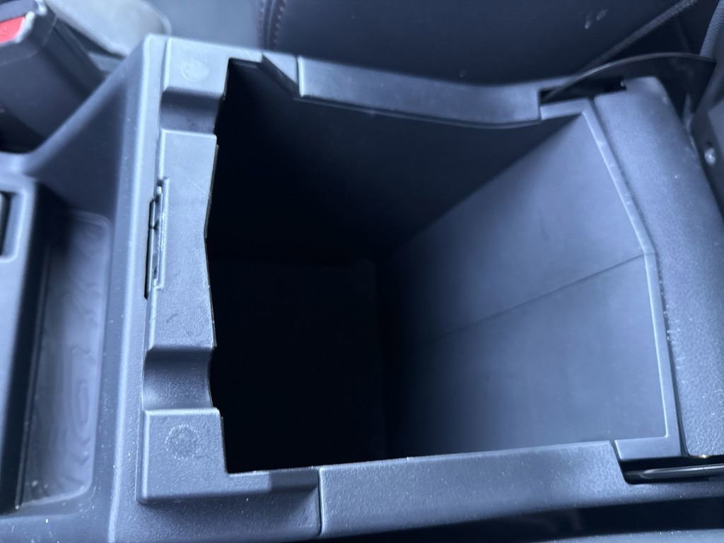 Used 2025 Subaru Forester Touring w/ Popular Package - Touring image 39