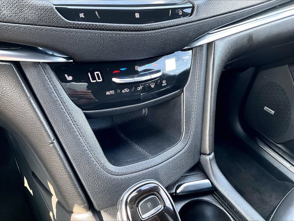 Used 2021 Cadillac XT5 Premium Luxury AWD/4WD image 29