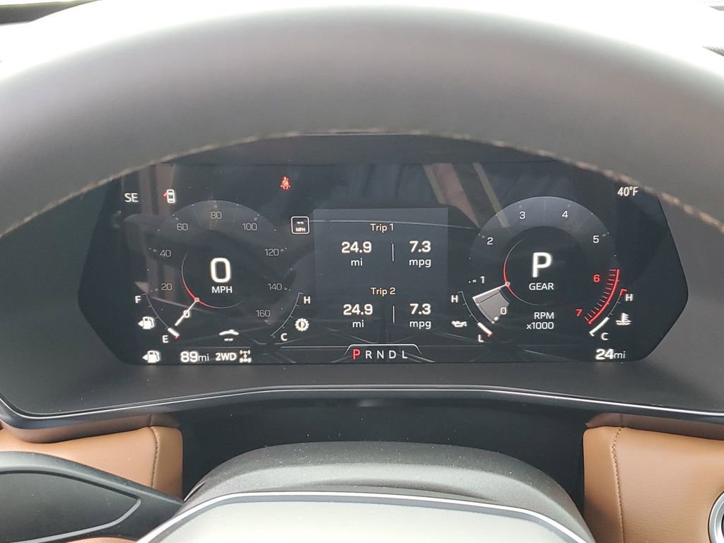 New 2025 GMC Canyon AT4 w/ Nightfall Edition image 12