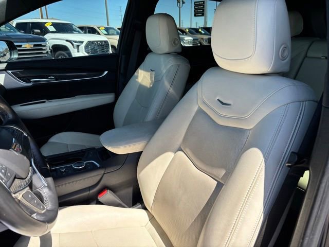 Used 2021 Cadillac XT5 Sportv w/ LPO, Floor Liner Package AWD/4WD image 13
