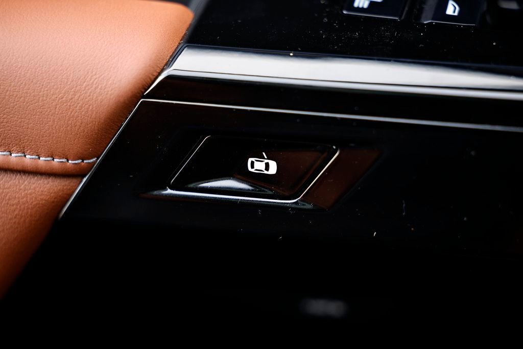 New 2026 BMW 740i 740i w/ Executive Package image 17