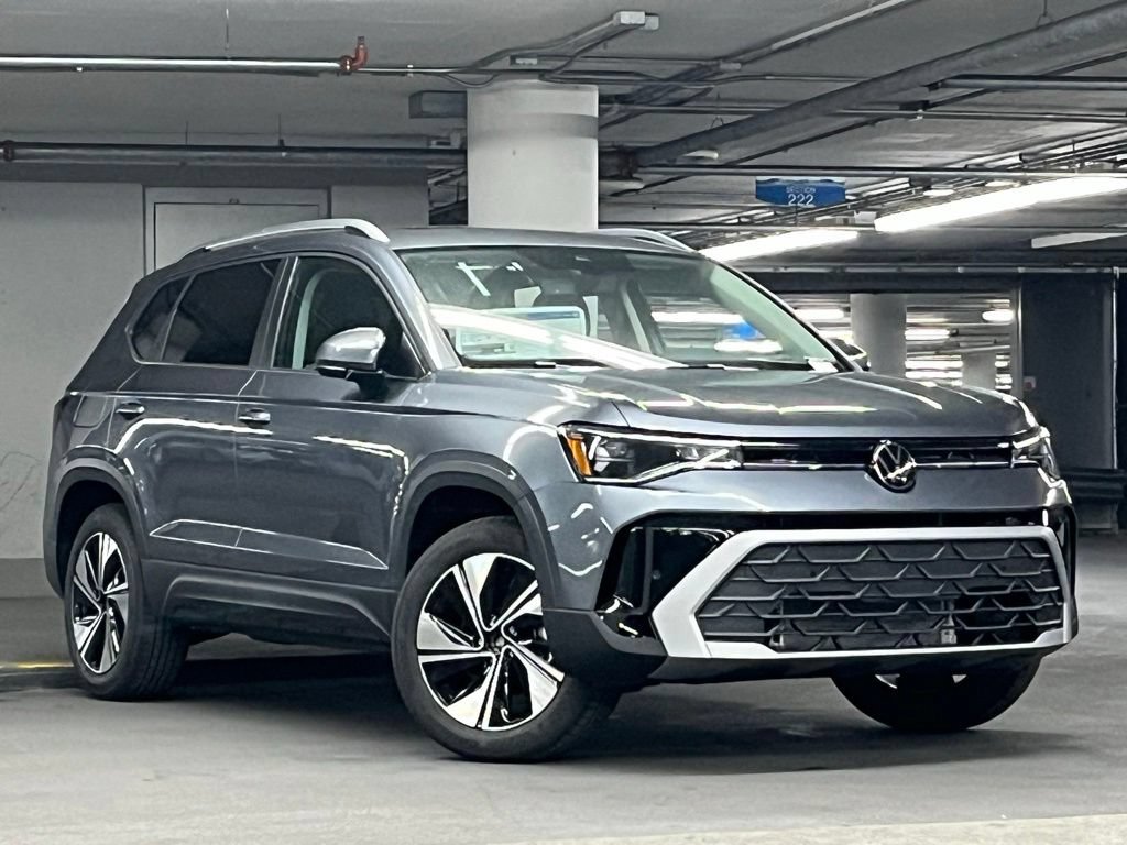 New 2026 Volkswagen Taos SE AWD/4WD video 2