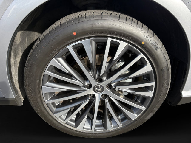 Used 2023 Lexus RX 350 Premium Plus w/ Cold Area Package FWD image 11