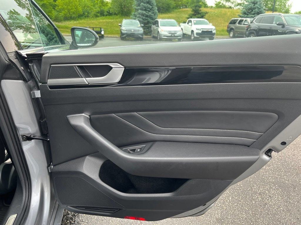 Certified 2021 Volkswagen Arteon SE FWD image 26