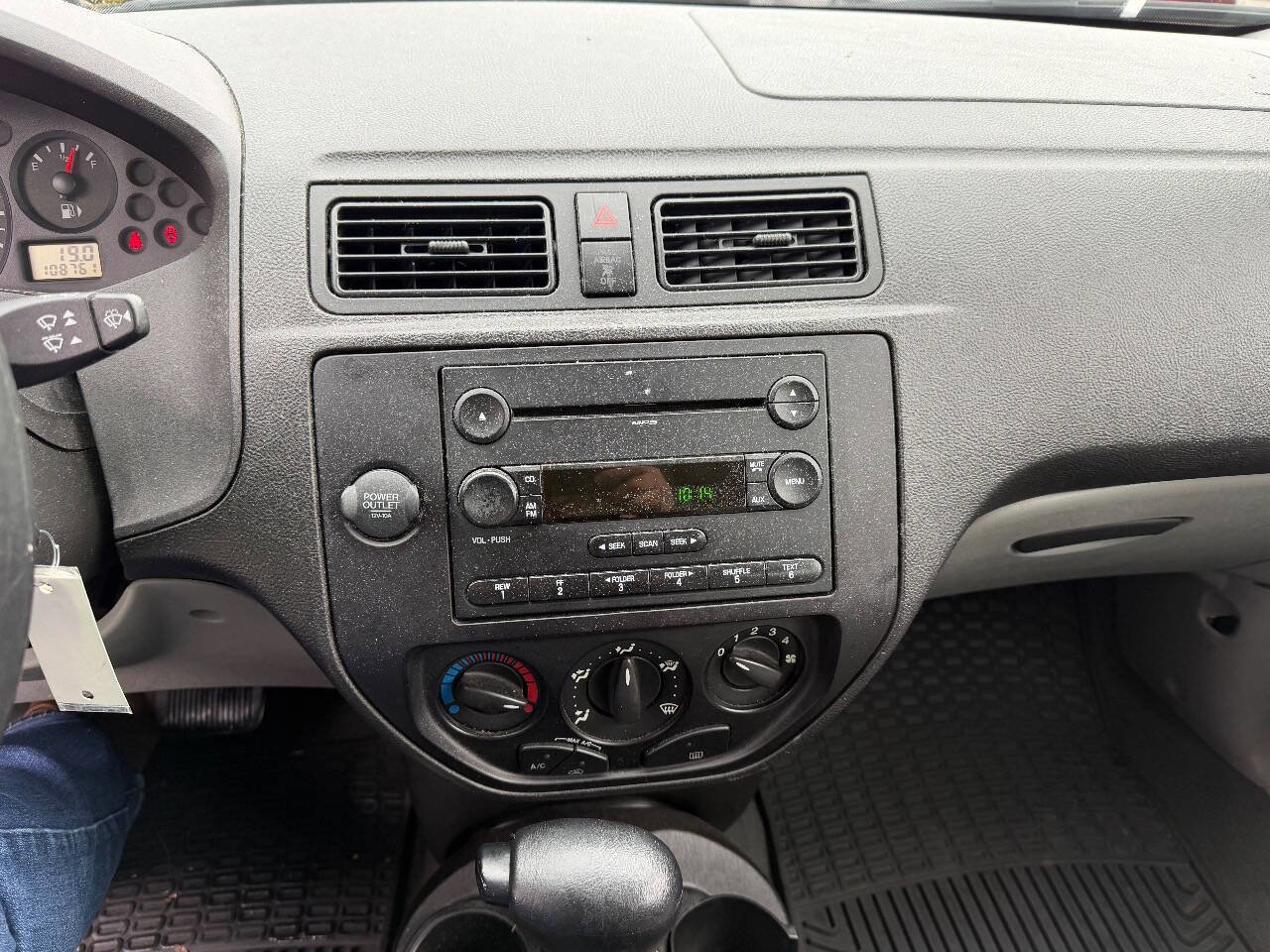 Used 2007 Ford Focus SES image 18