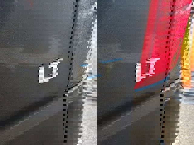 Used 2022 Chevrolet Silverado 1500 LT image 38