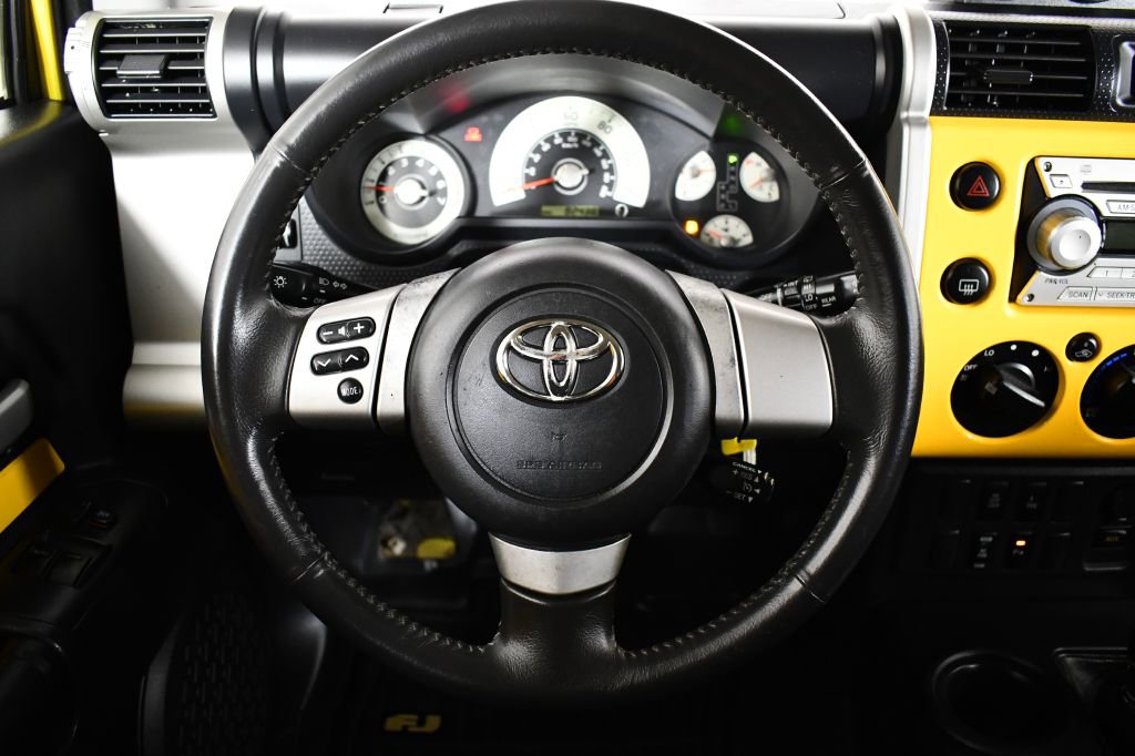 Used 2007 Toyota FJ Cruiser 4WD image 18