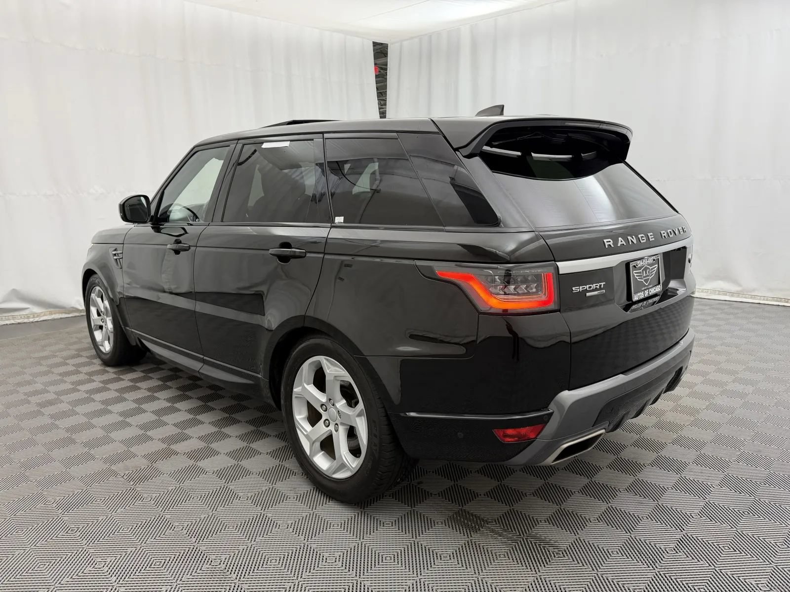 Used 2018 Land Rover Range Rover Sport HSE AWD/4WD image 7