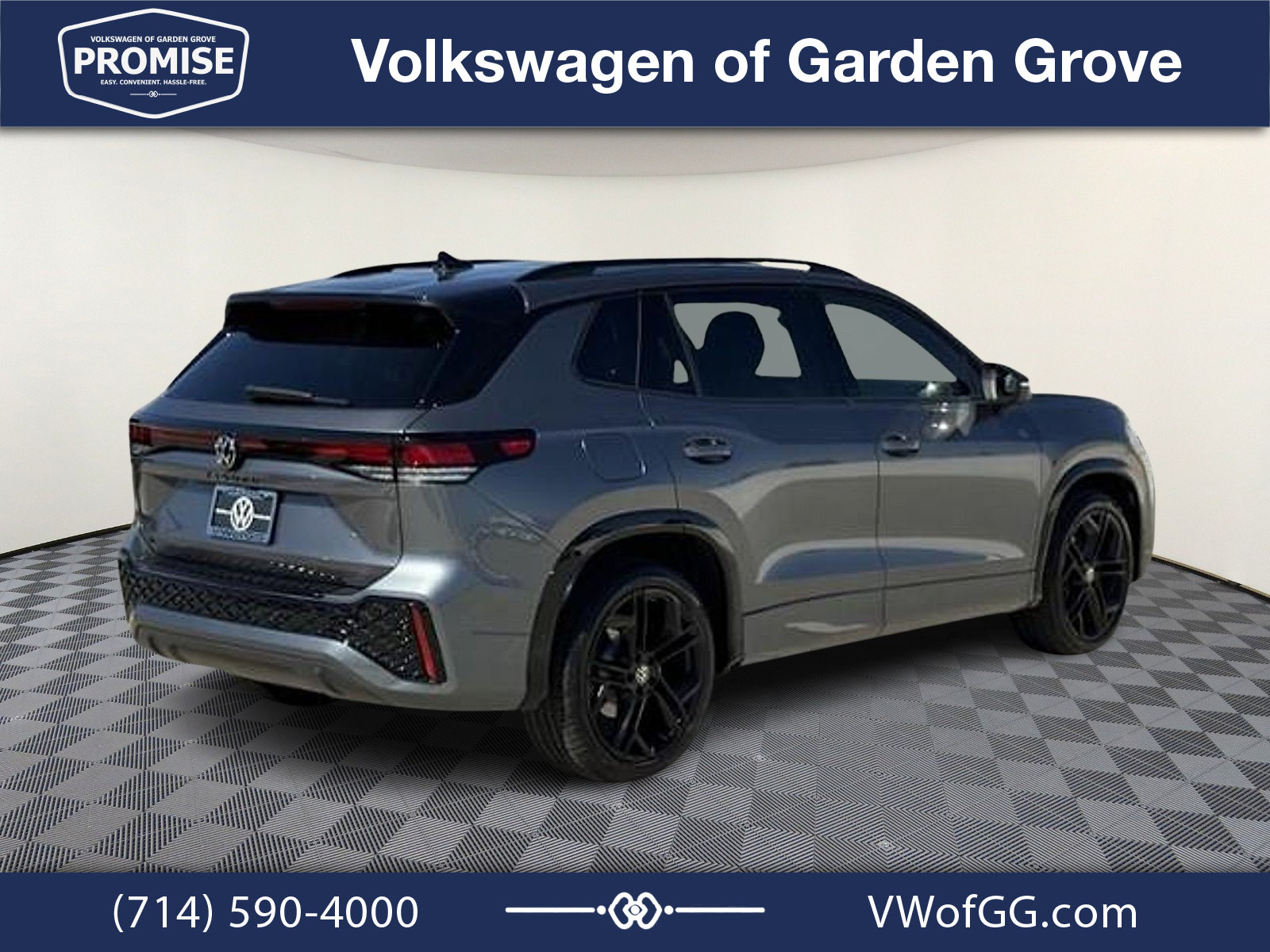 New 2026 Volkswagen Tiguan SE R-Line FWD image 7