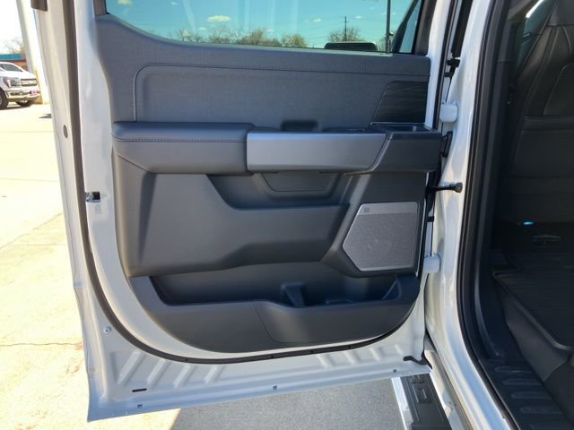 New 2025 Ford F150 Lariat w/ Equipment Group 502A High image 18