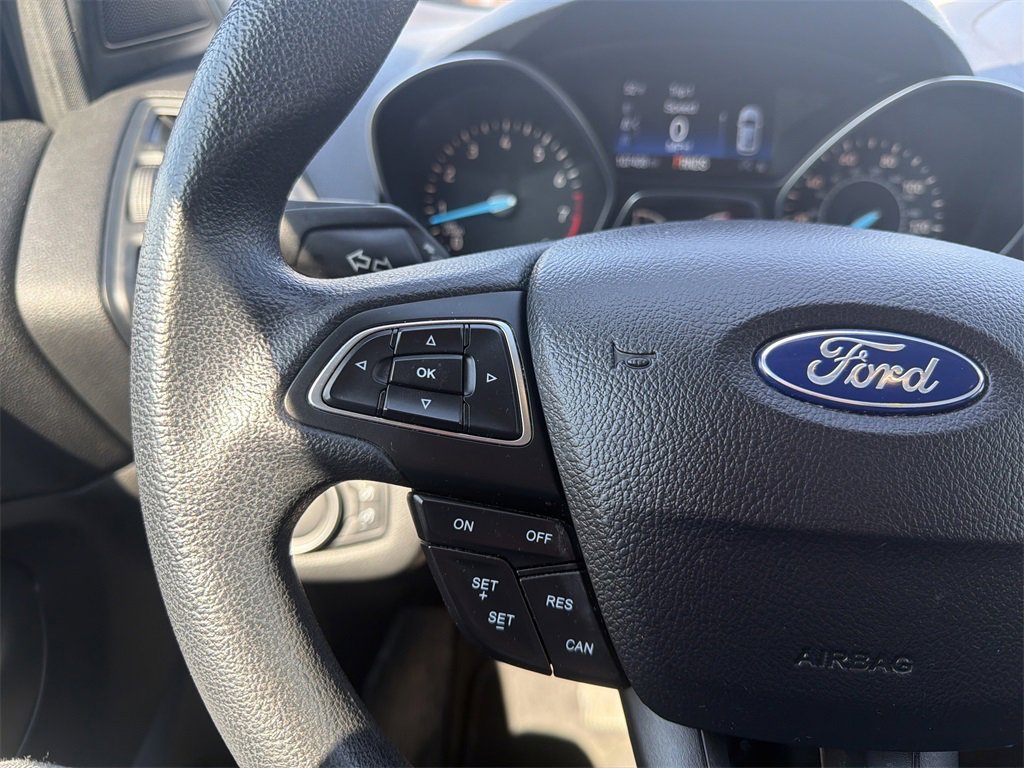 Used 2018 Ford Escape SE image 21