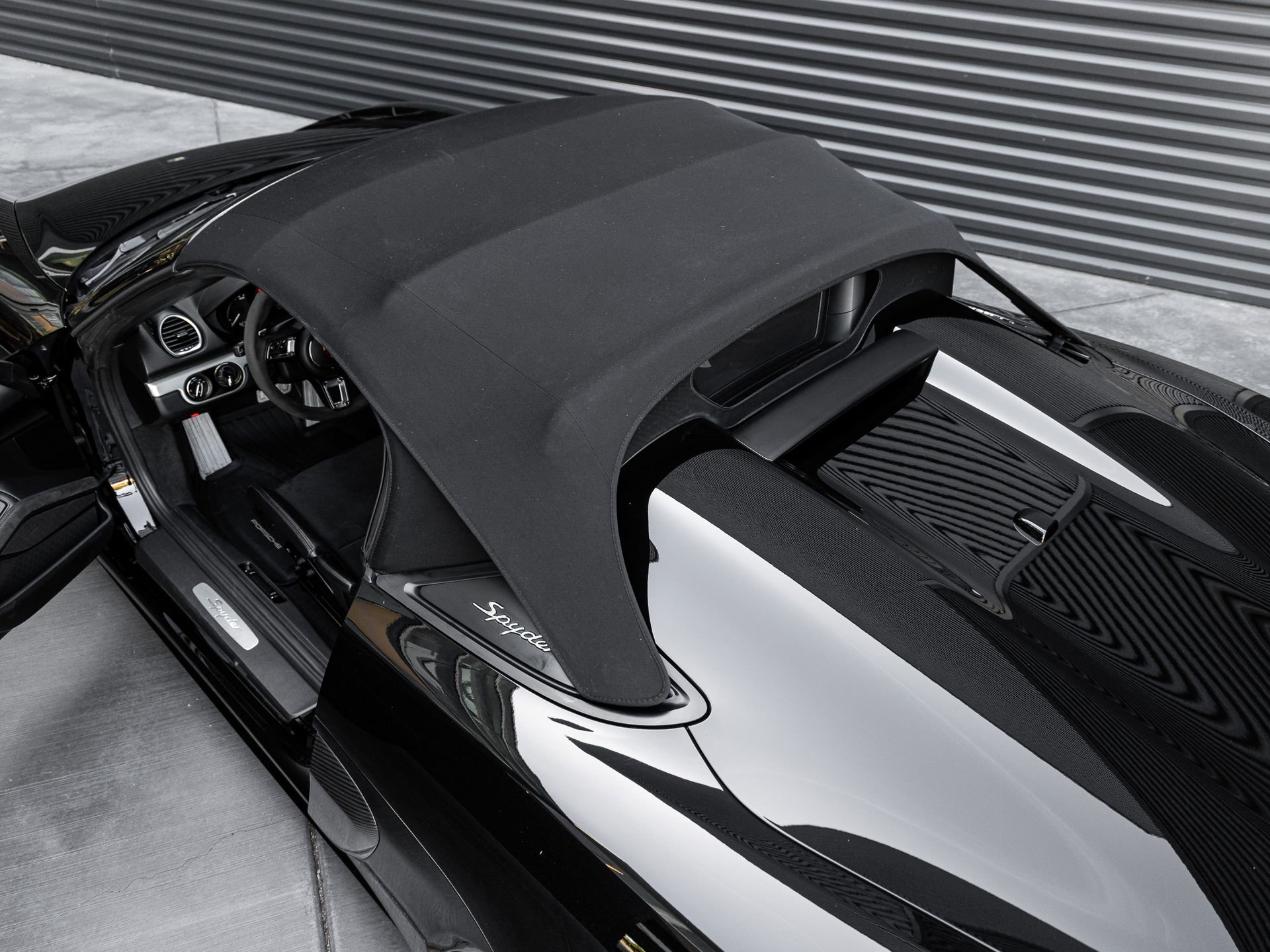 Certified 2022 Porsche 718 Boxster Spyder RWD image 13