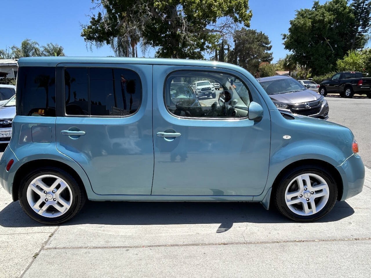 Used 2009 Nissan Cube 1.8 SL w/ SL Preferred Pkg FWD image 4