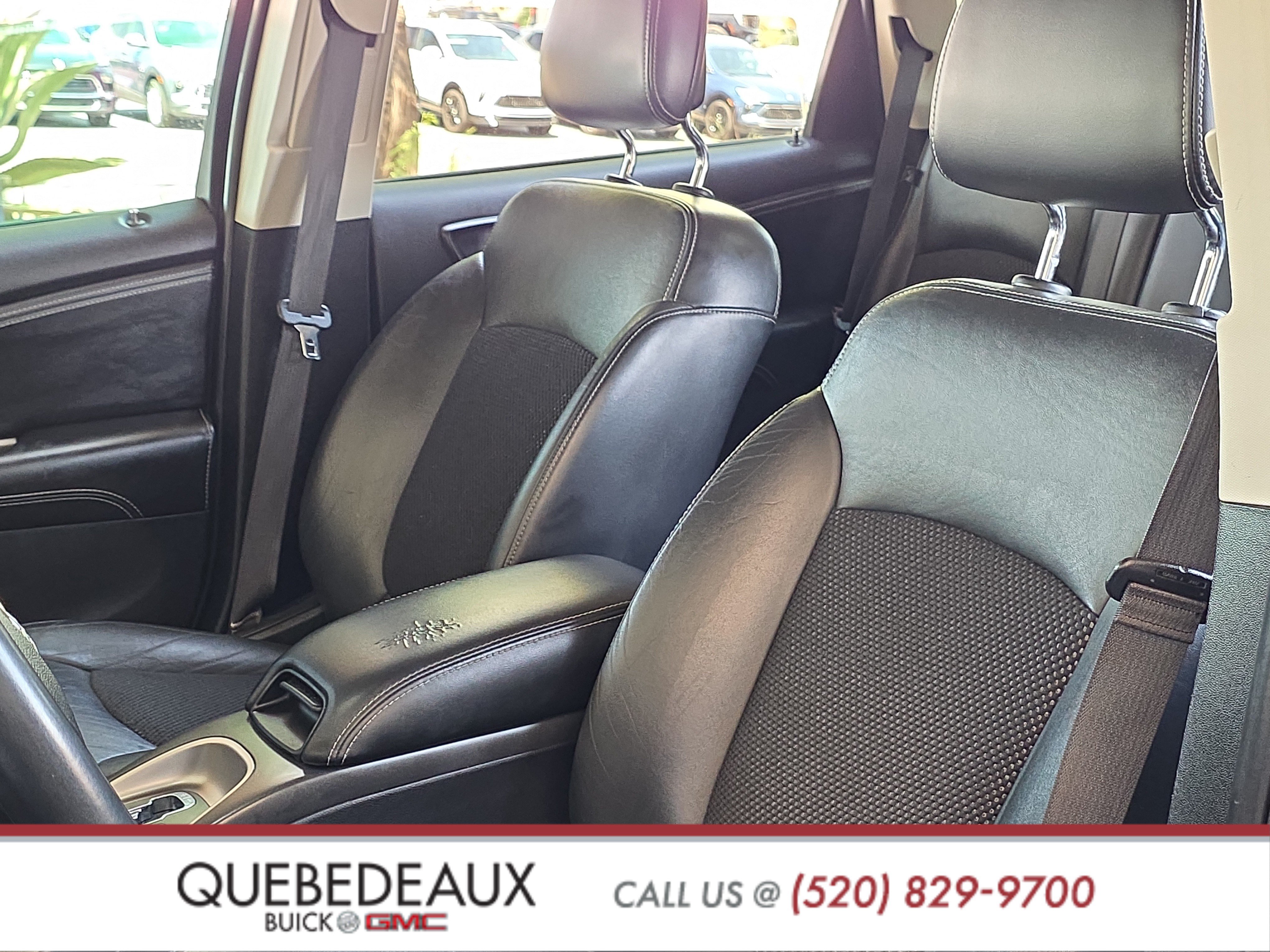 Used 2018 Dodge Journey Crossroad w/ Driver Convenience Group FWD image 11