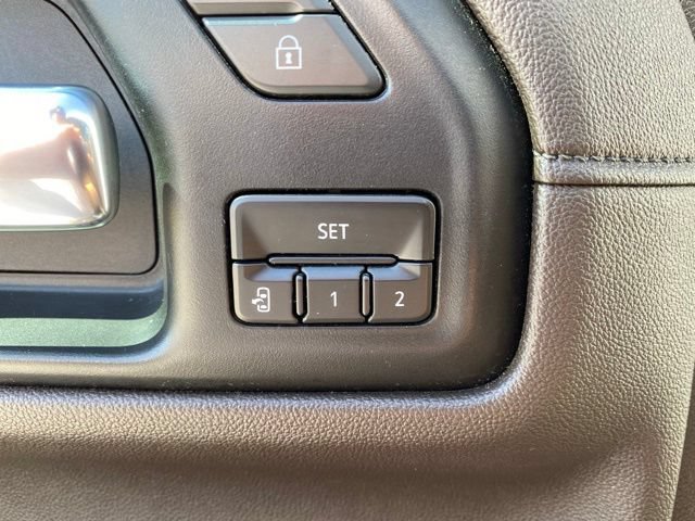 Used 2021 GMC Sierra 1500 Denali AWD/4WD image 17