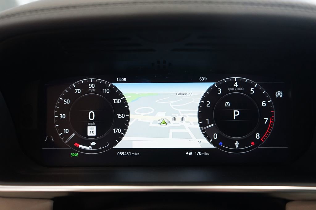 Used 2019 Land Rover Range Rover Long Wheelbase Supercharged image 41