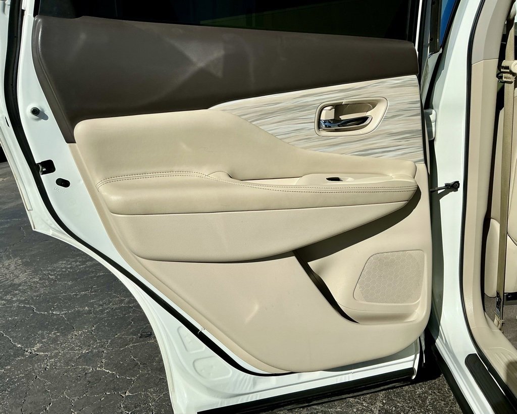 Used 2018 Nissan Murano SL w/ Cargo Package image 31