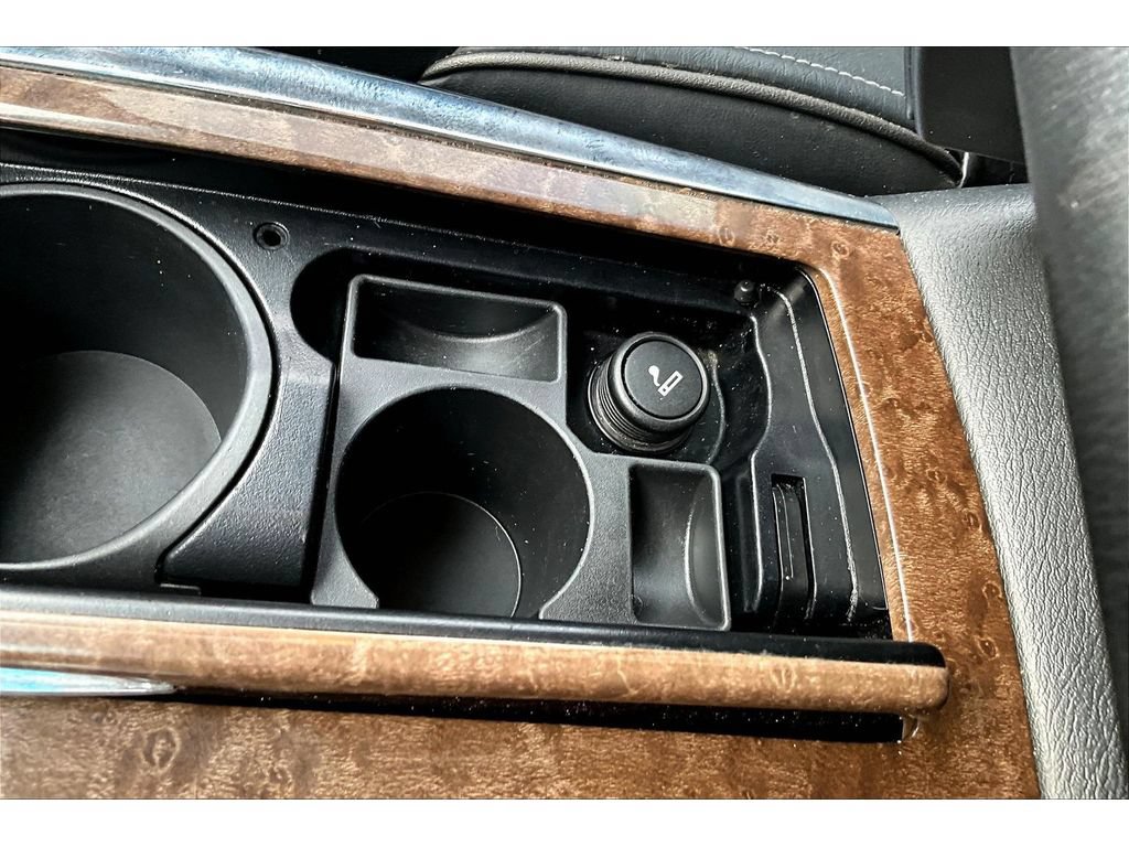 Used 2017 INFINITI QX80 4WD image 16
