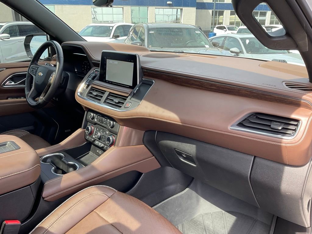 Used 2023 Chevrolet Tahoe High Country AWD/4WD image 19