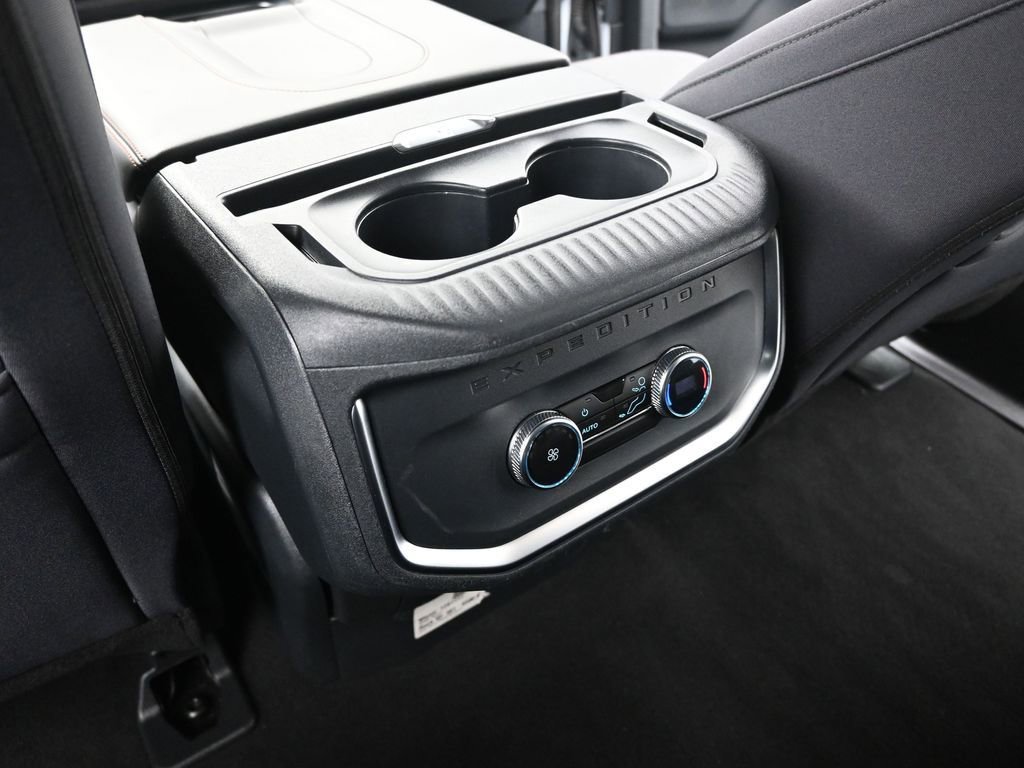 Certified 2025 Ford Expedition Max Active image 21