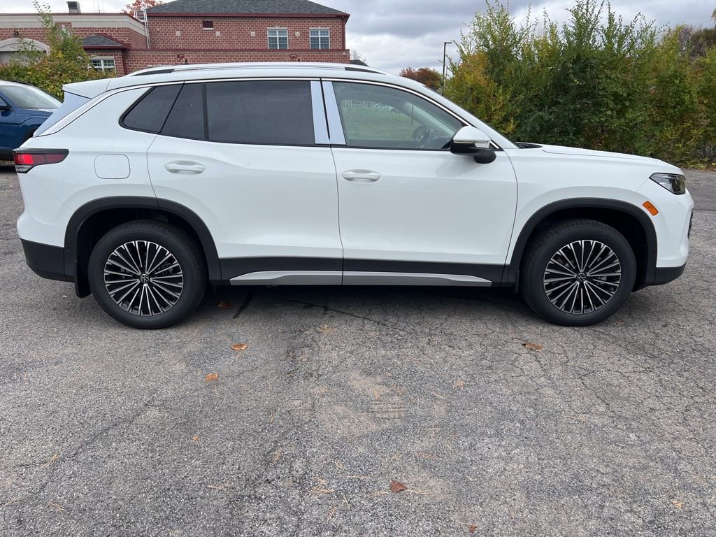 New 2026 Volkswagen Tiguan S image 4