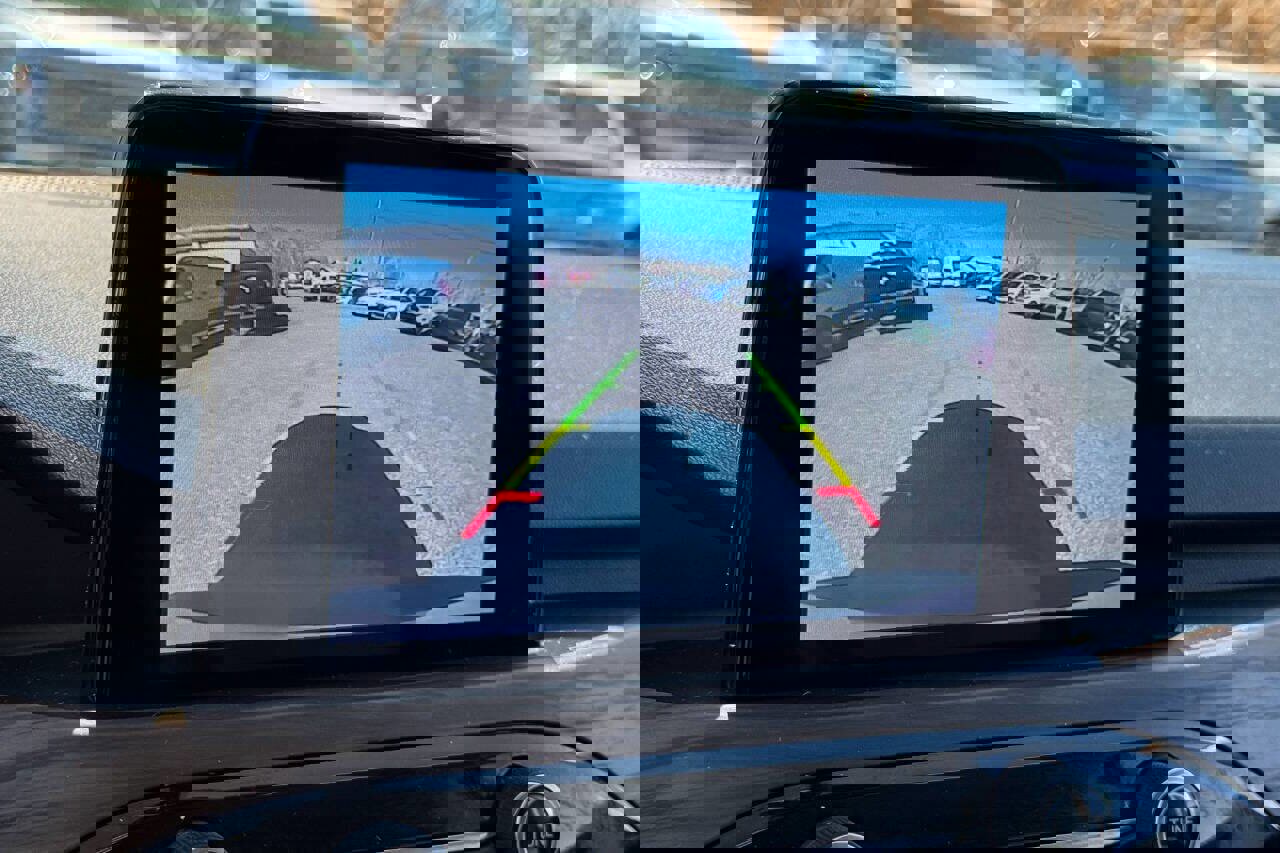 Used 2020 Ford Escape Titanium image 30