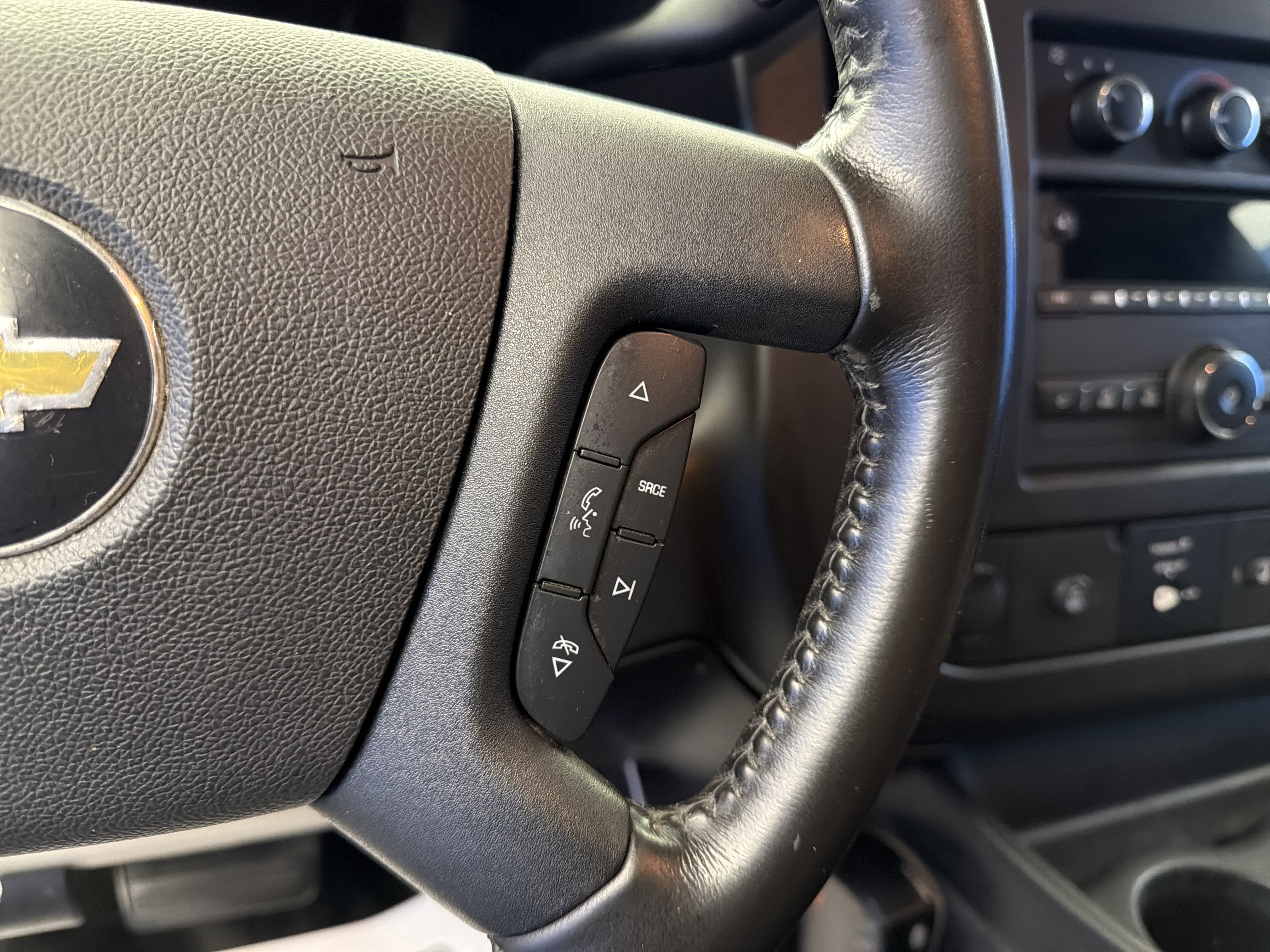 Used 2021 Chevrolet Express 2500 w/ Driver Convenience Package image 16