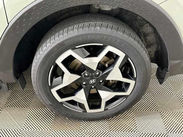 Used 2023 Hyundai Santa Cruz Limited AWD/4WD image 22