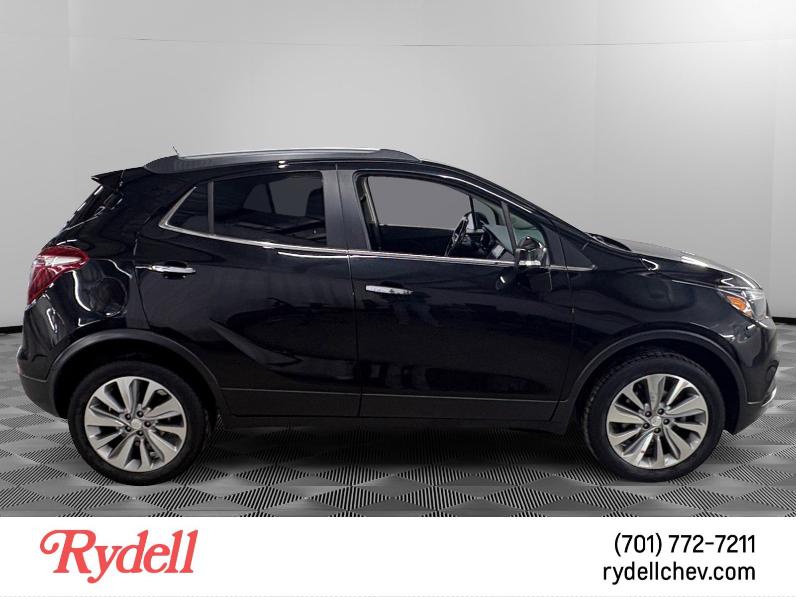 Used 2018 Buick Encore Preferred AWD/4WD image 6