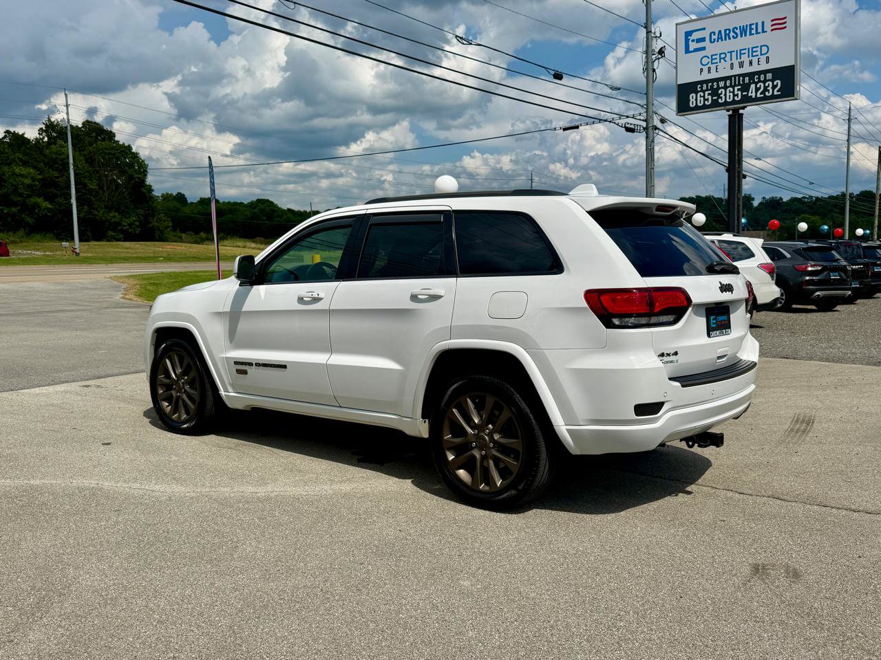 Used 2017 Jeep Grand Cherokee Limited 75th Anniversary AWD/4WD image 5