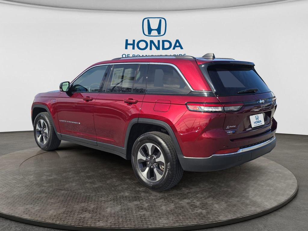 Used 2024 Jeep Grand Cherokee Limited 4xe image 3