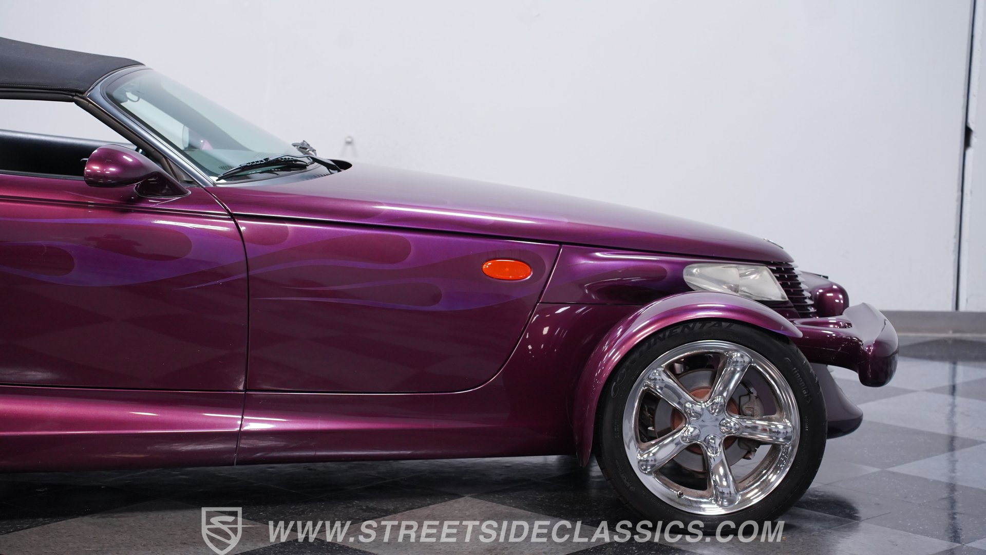 Used 1999 Plymouth Prowler RWD image 25