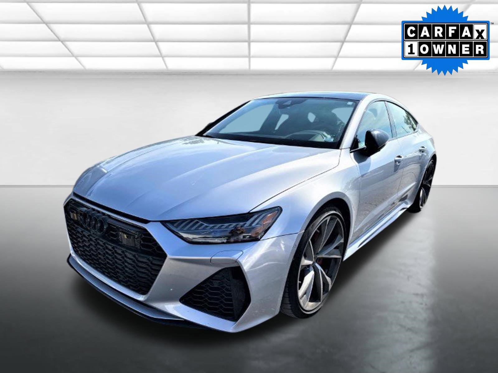 Used 2021 Audi RS 7 Sportback w/ Black Optic Package image 2