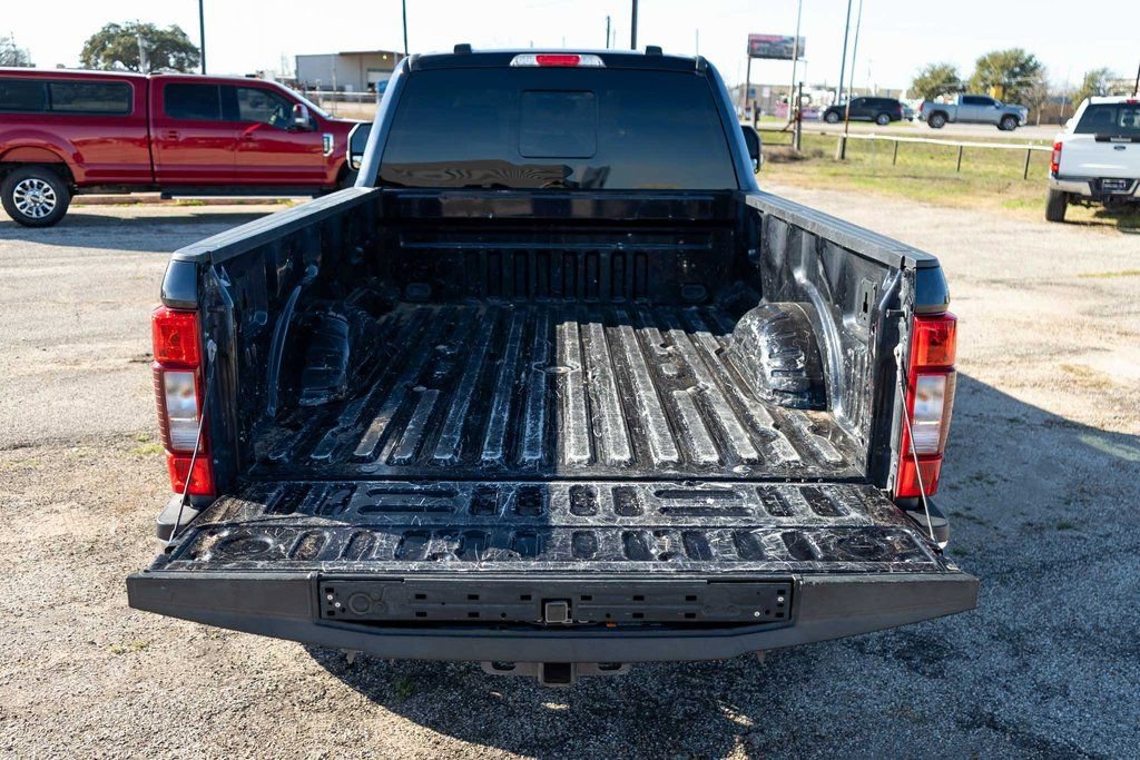 Used 2022 Ford F250 Lariat w/ Lariat Value Package image 8