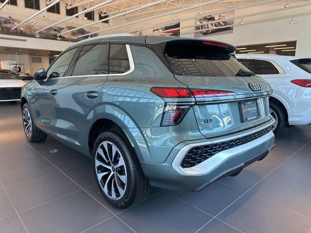 New 2026 Audi Q3 quattro 2.0T AWD/4WD image 3