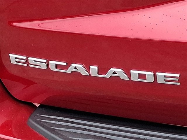 Used 2024 Cadillac Escalade Premium Luxury w/ Performance Package image 32
