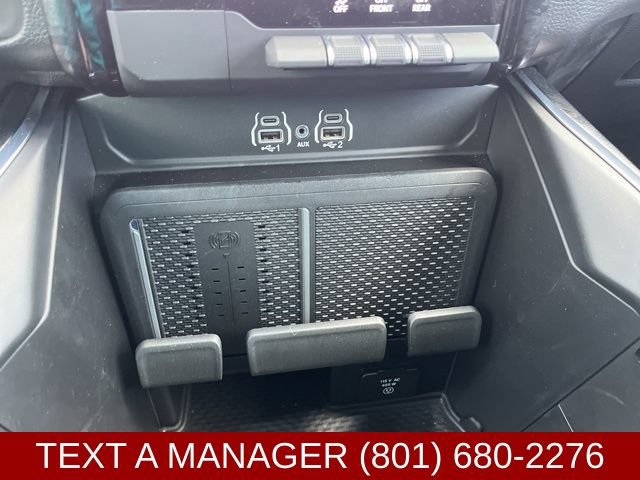 Used 2025 RAM 1500 Big Horn AWD/4WD image 24