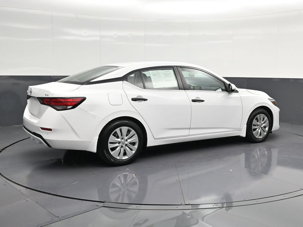 Used 2024 Nissan Sentra S FWD image 3
