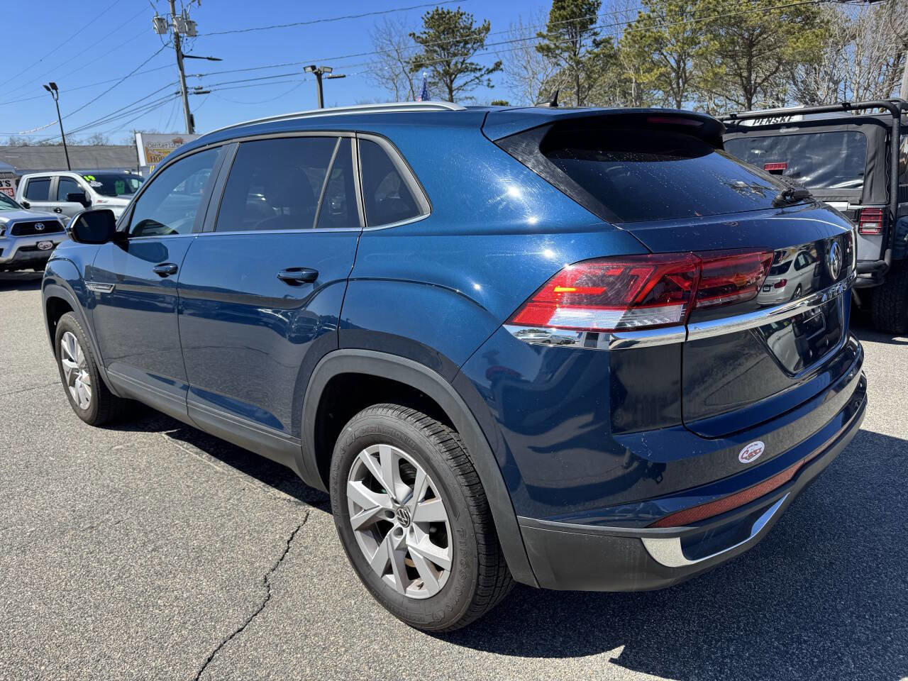 Used 2020 Volkswagen Atlas Cross Sport S image 7