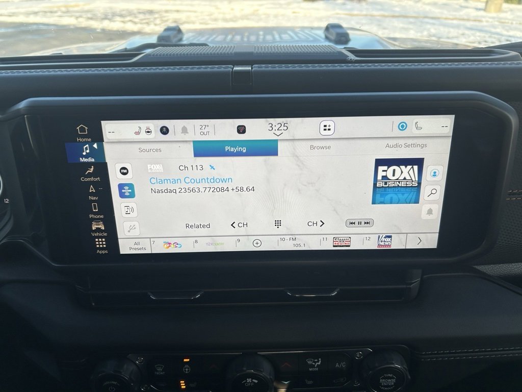 New 2025 Jeep Gladiator Mojave w/ Safety Group image 12